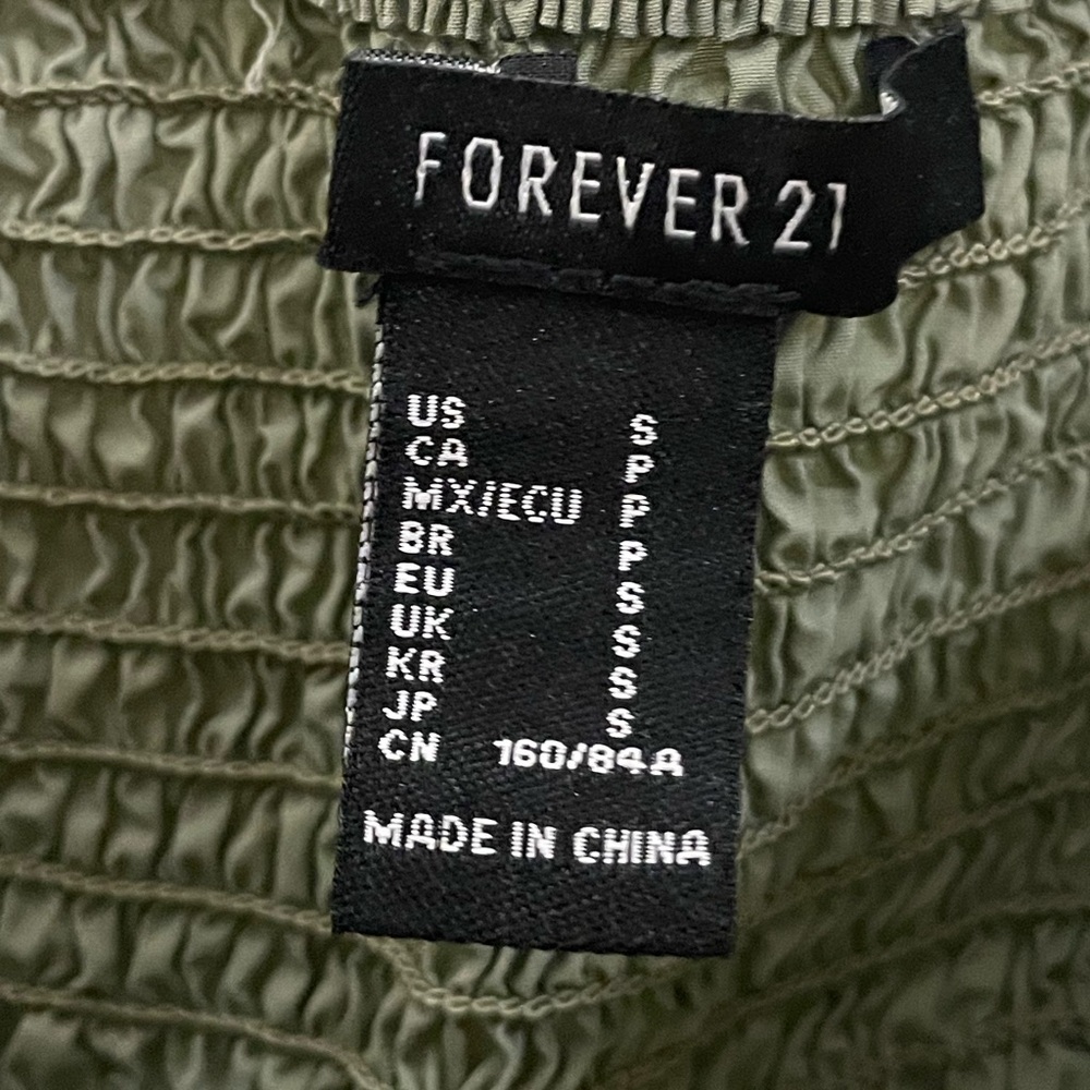 Forever 21 Ruched Off the Shoulder Sweetheart Crop Top - S‎ - Picture 7 of 7